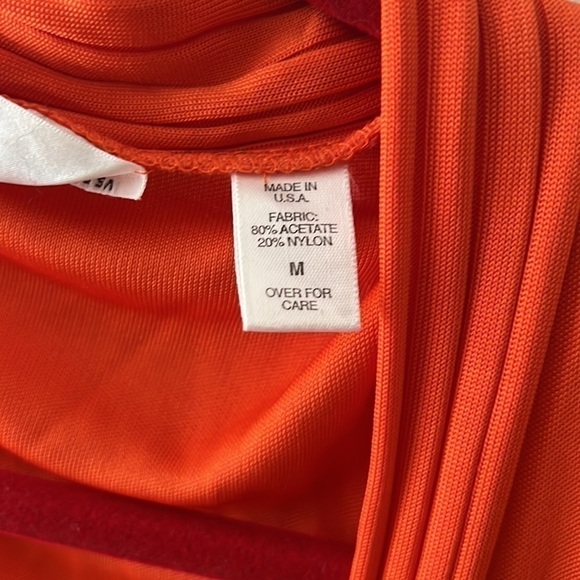 Vintage Victoria Secret Matching Orange Sleep Set. Robe and Gown. Size Medium. - Picture 4 of 5